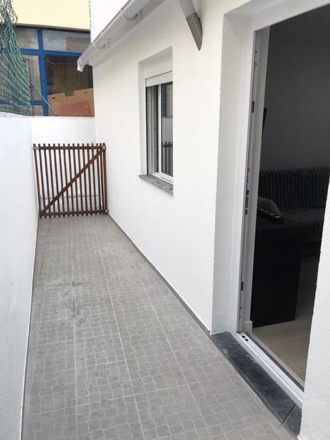 Corner House Daire Trafaria Dış mekan fotoğraf